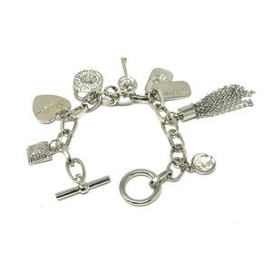 Fashion Jewelry bracelet.